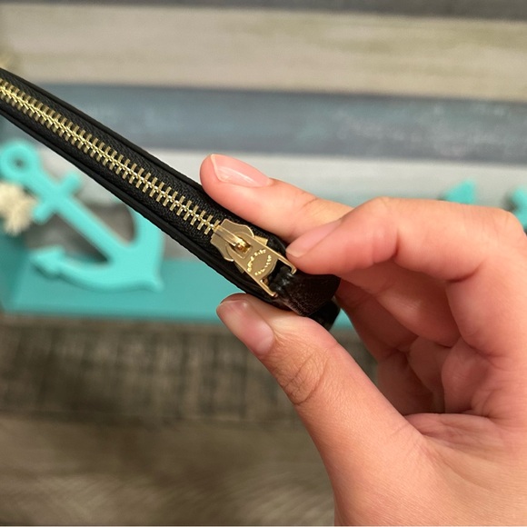 Black Coach ID & Card Holder - Picture 3 of 5